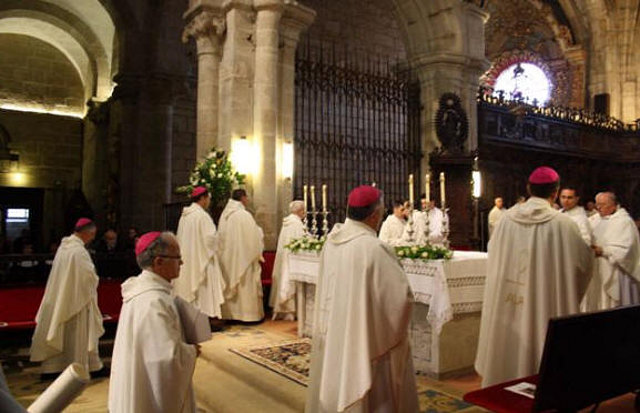 Toma Posesión Luis Quinteiro Catedral Tuy IV