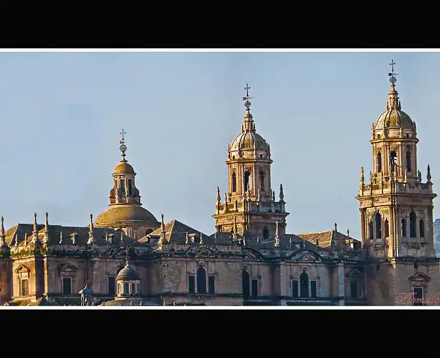 287 - LA CATEDRAL DE JAEN A LA SALIDA DEL SOL