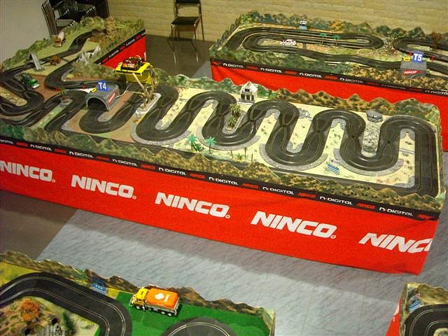TC 4 (Small) TC 4 (Small)