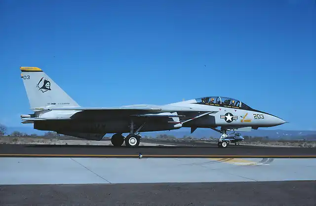 161618 USN F-14A VF-142