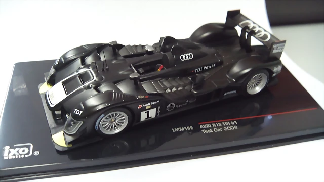 Audi R15TDI 2009