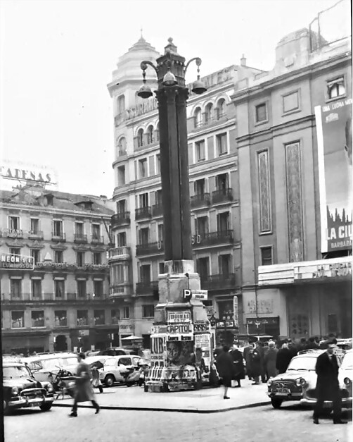 Madrid Pl. Callao 1961 Tribujaos