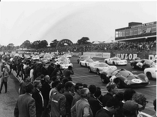 1967-ferrari-p4-1000-km-di-monza-1967-podio-11