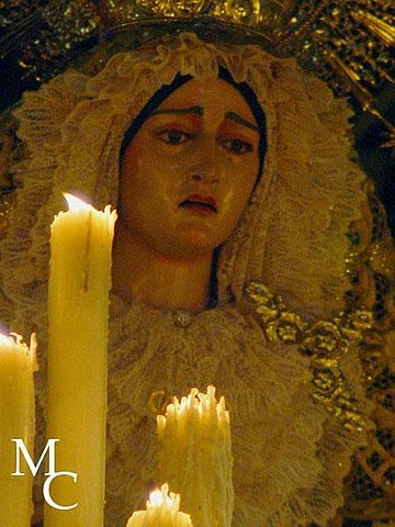 La Virgen de la Caridad De Granada velas