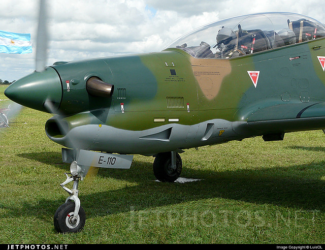 Tucano11