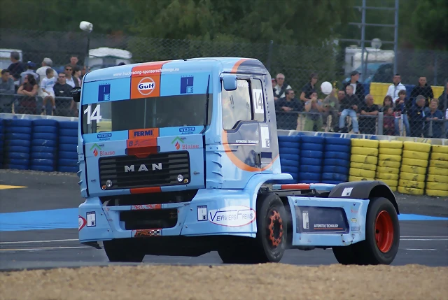 MAN - Gulf 2 MAN - Gulf 2