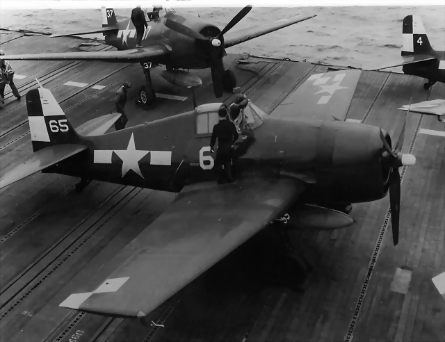 Grumman-F6F-5-Hellcat-VF-17-White-65-White-37-preparing-for-launch-USS-Hornet-1945-01