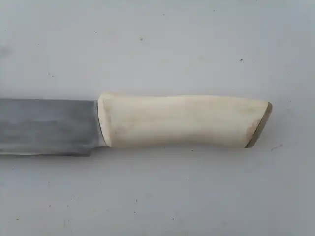 CUCHILLO DE HUESO 002