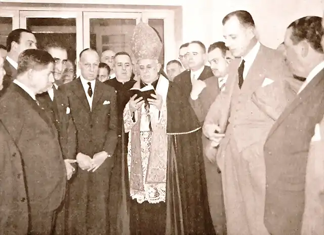 bendicion de la sede se la asociacion de futbol argentino por el cardenal copello 1942