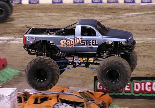 2010 34 Ragin Steel real1