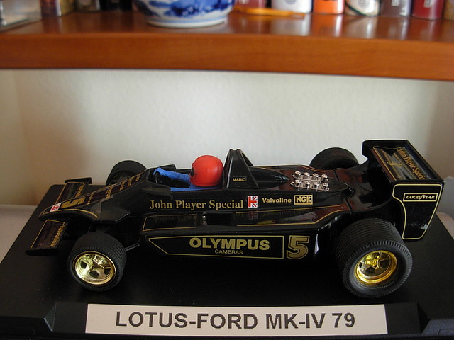 19 LOTUS-FORD MK-IV 79