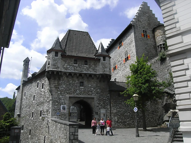 R0013674