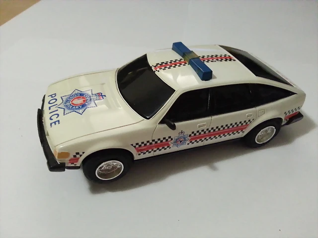 Rover polica 2