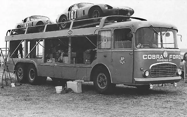 Shelby Cobra Daytona TdF ' 64 - Ford Truck 2