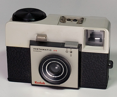 Kodak_Instamatic_25