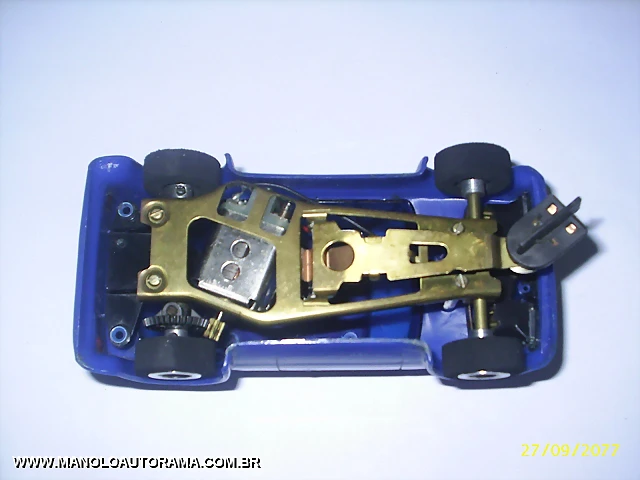 Fiat 131 Azul chasis aluminio basculante Fiat 131 Azul chasis aluminio basculante