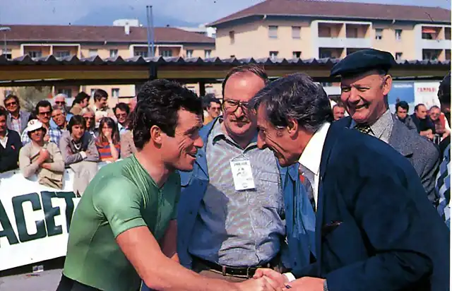 1981-TOUR DE ROMANDIA-FERDY KUBLER GANADOR EN 1948-1951-SALUDA A HINAULT-