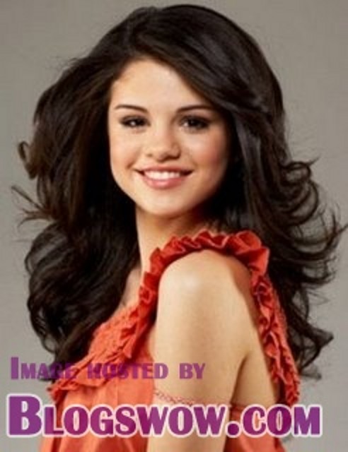 selena-2 selena-2