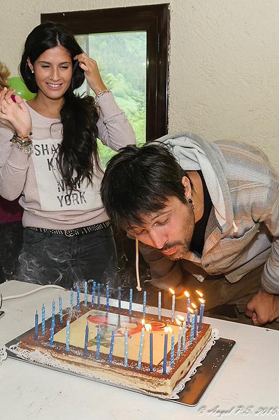 Cumple Hu 215 Cumple Hu 215