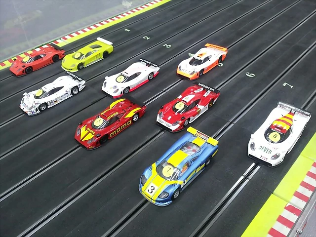 SLOT CAR ENDURANCE2014 1 Manga (2) SLOT CAR ENDURANCE2014 1 Manga (2)