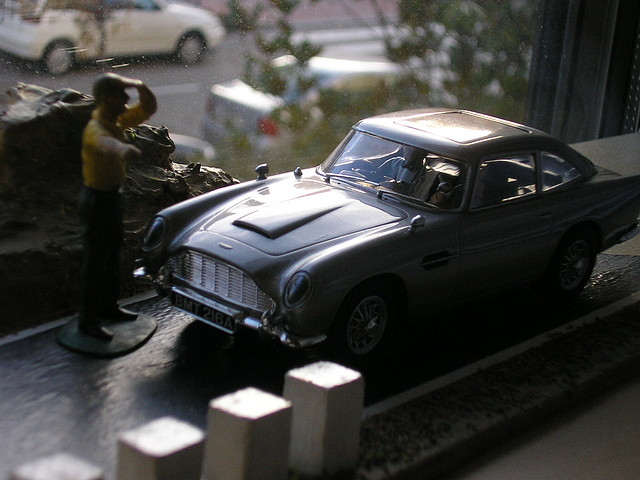 Aston Martin DB5 J.Bond (II)