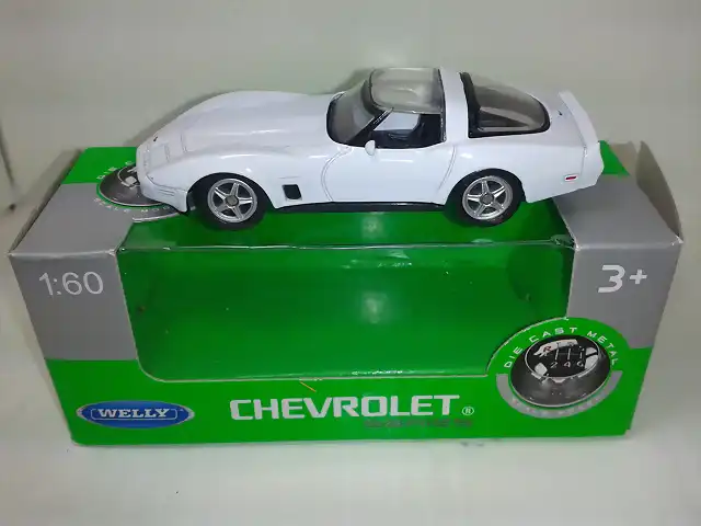 1982 CHEVROLET CORVETTE