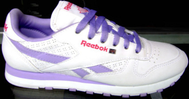 REEBOK-140  $130.000