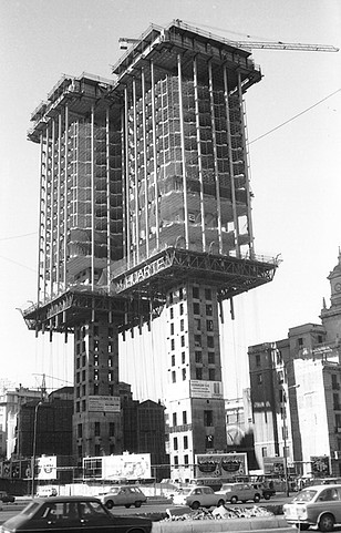 Madrid Torres Colon 1965