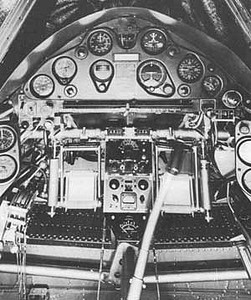 Bruster-Buffalo-Dutch-Cockpit