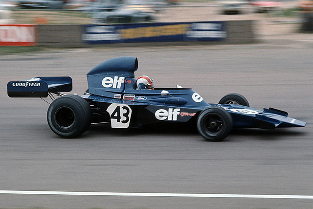 Francois-Cevert-Tyrrell-006-Ford-fotoshowImage-1bc2f492-248884