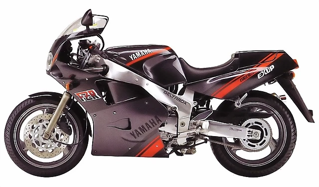 Yamaha FZR1000 1990 Black Yamaha FZR1000 1990 Black