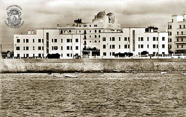 Hotel Atlantico desde el mar