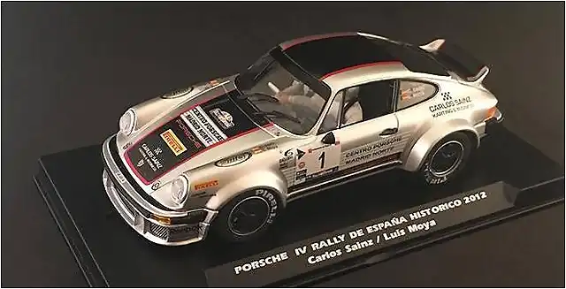 PORSCHE SAINZ