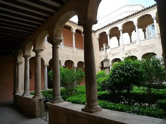 Orihuela claustro catedral