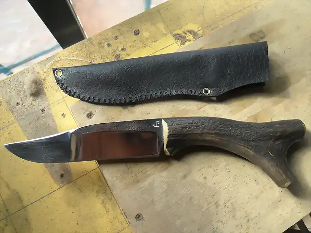 navaja y cuchillo de caza 001