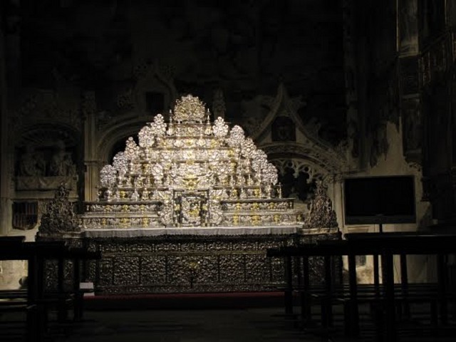 ALTAR APARATO ZAMORA2