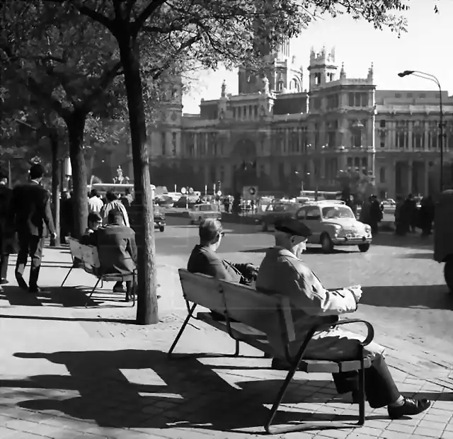 Madrid Pl. Cibeles -c. Alcal?  --  tribujaos