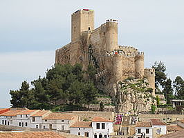 almansa castillo almansa castillo