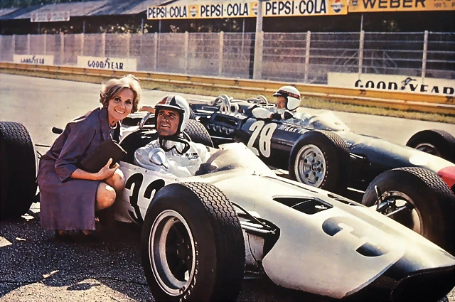 McLaren M2B McLaren M2B