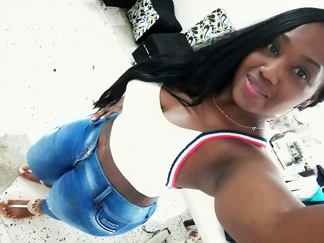 Maira Lucumi mmmmmmmmmmmmmmm (13) Maira Lucumi mmmmmmmmmmmmmmm (13)
