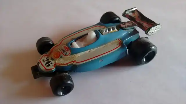 F1 Ligier Matra aleron plast ruedas B