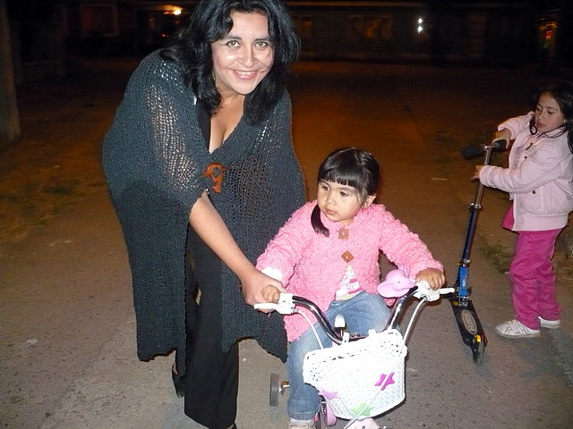 mi princesa y yo probando el regalo de santa mi princesa y yo probando el regalo de santa