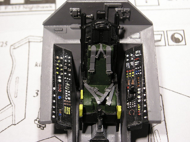 Cockpit F-117A terminado 002