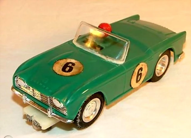 triumpf tr4 green 2