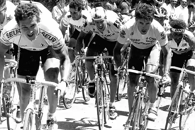 Perico-Vuelta1989-Pino-Cabestany2