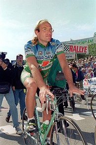 Laurent Fignon's last professional road race, the 1993 Ouest France-Plouay