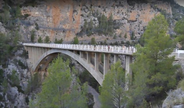 puente río Turia puente río Turia