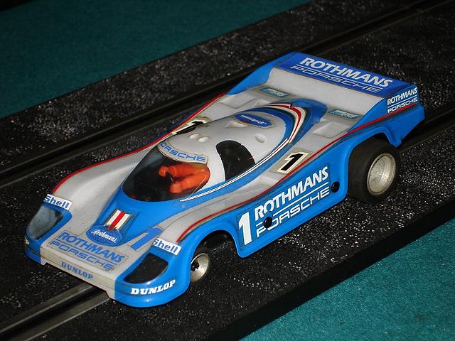 PORCHE LEMANS  SRS