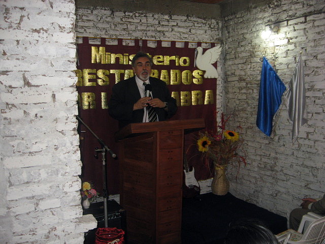 Pr.Luis Velez