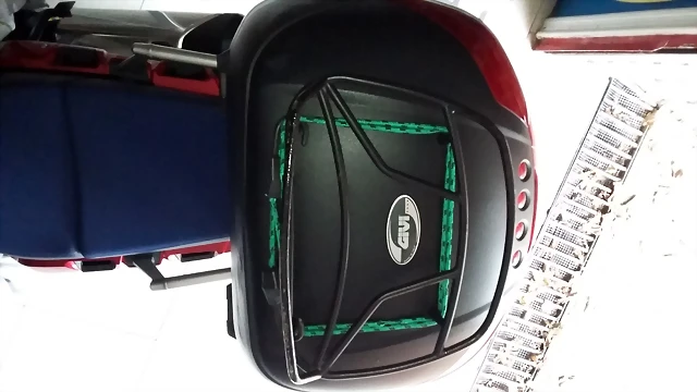 GIVI10 GIVI10
